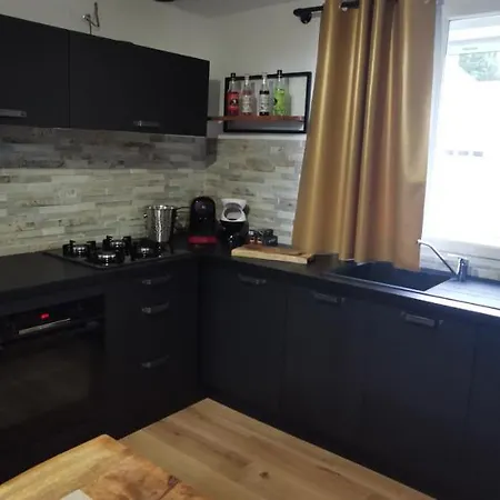 Σπίτι διακοπών Deco Pop Et Chaleureuse Avec Jacuzzi, Sauna, Piece Coquine *