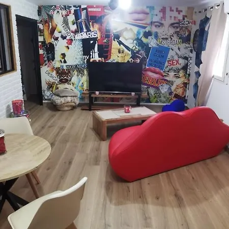 Deco Pop Et Chaleureuse Avec Jacuzzi, Sauna, Piece Coquine Σπίτι διακοπών *