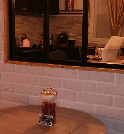 Deco Pop Et Chaleureuse Avec Jacuzzi, Sauna, Piece Coquine * Καλέ